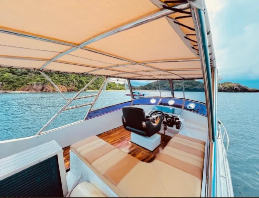 Tagesausflug Segeltour Komodo mit dem Schnellboot Dregs 3 – Boot in Labuan Bajo (Stadt), Labuan Bajo