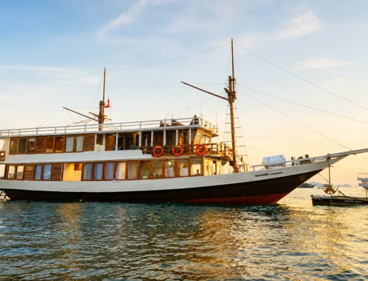 Komodo Sailing Trip — Boat in Komodo National Park, Labuan Bajo