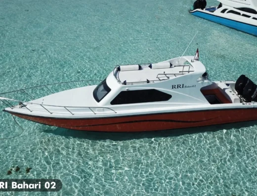 Fullday Trip Komodo by RRI Bahari – Boot in Komodo-Nationalpark, Labuan Bajo