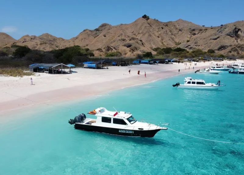 FULLDAY TRIP SAILING KOMODO — Boat in Labuan Bajo Town, Labuan Bajo