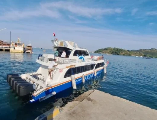Archipelago Speedboat — Boat in Labuan Bajo Town, Labuan Bajo