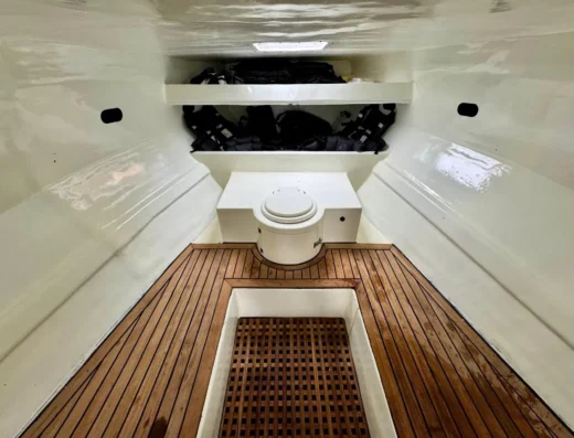 Tagesausflug Segeltour Komodo mit dem Schnellboot Amfibi Absolute – Boot in Labuan Bajo (Stadt), Labuan Bajo