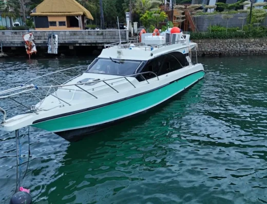 Tagesausflug Segeltour Komodo mit dem Schnellboot XYR Nautical – Boot in Labuan Bajo (Stadt), Labuan Bajo