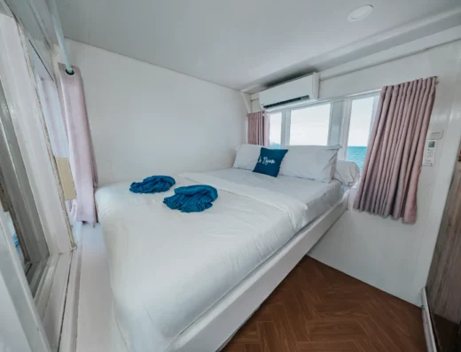 Sailing Komodo 3D2N with LA DAYANA Phinisi 4 Cabin — Boat in Labuan Bajo Town, Labuan Bajo