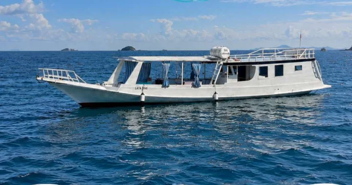 One Day trip Sailing Komodo with ATA One Premium Open Deck — Boat in Labuan Bajo Town, Labuan Bajo