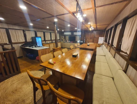 Segeltour Komodo 3 Tage / 2 Nächte mit Sea Familia Phinisi, 5 Kabinen – Boot in Labuan Bajo (Stadt), Labuan Bajo