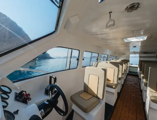 Inselhopping Komodo Tagesausflug – Boot in Komodo-Nationalpark, Labuan Bajo